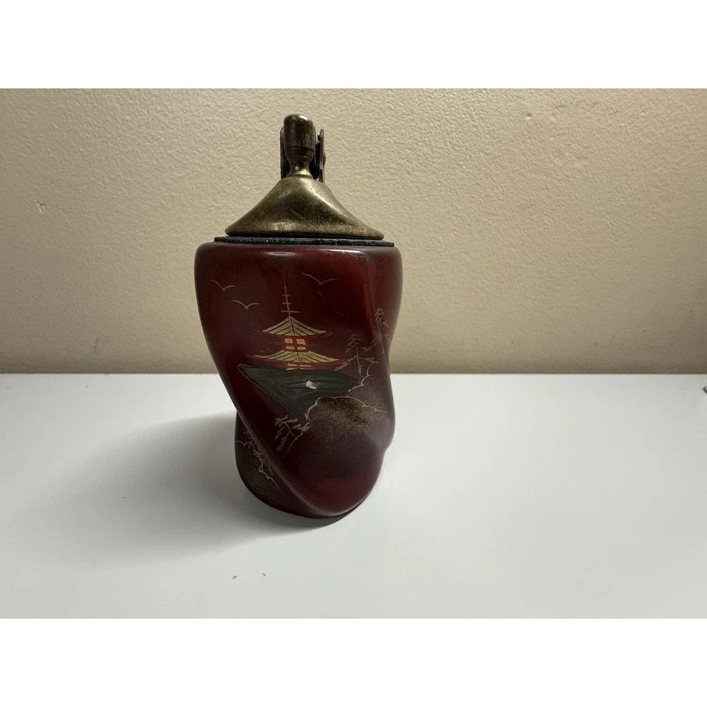Vintage Evans table lighter